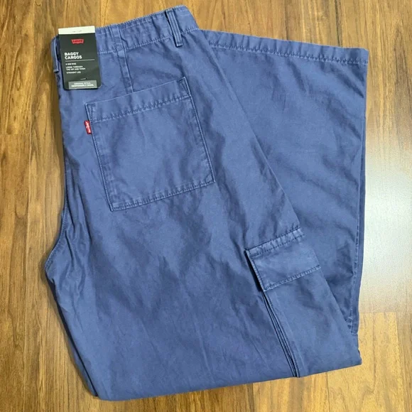 Levi's Women's Baggy Cargos Mid Rise Steel Blue Straight Leg Pants Size 30 X30 - Picture 2 of 8